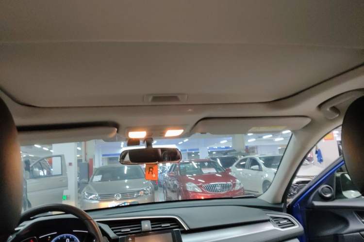 Used Honda Civic 2016 220TURBO CVT Luxury Edition
