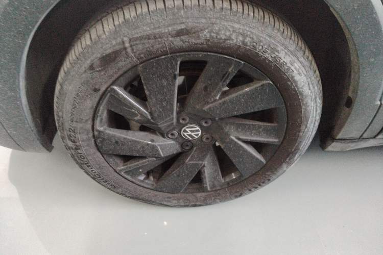 Used Volkswagen Tharu 2025 NewRui 300TSI Prestige Edition