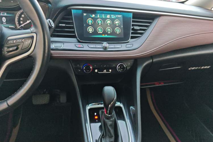 Used Buick GL6 2019 18T 6-Seater Connected Luxury Version China VI Standard
