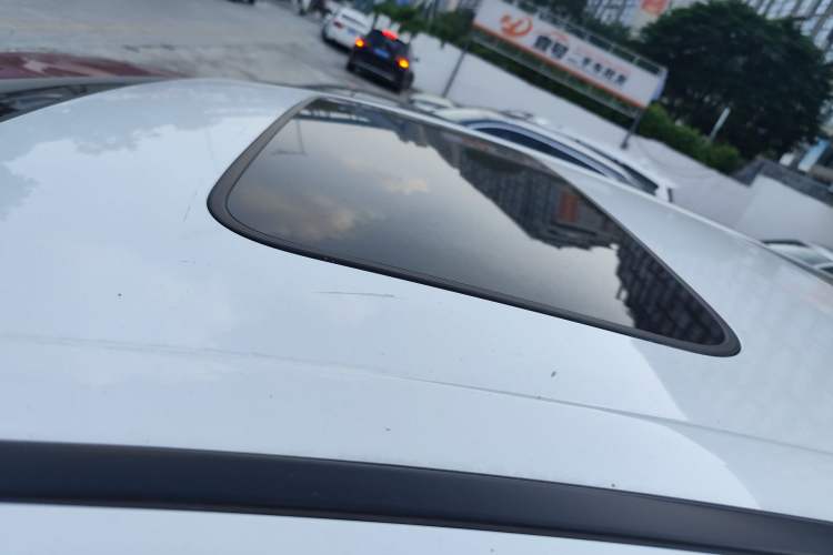 Used Honda Elysion 2016 2.4L Luxury Edition
