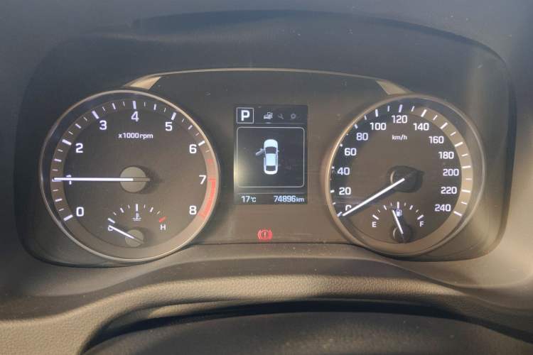 Used Hyundai Elantra 2016 1.6L Automatic ZhiXuan – Elite Version