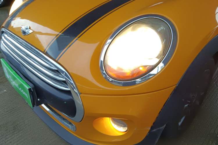 Used  MINI 2016 1.5T COOPER
