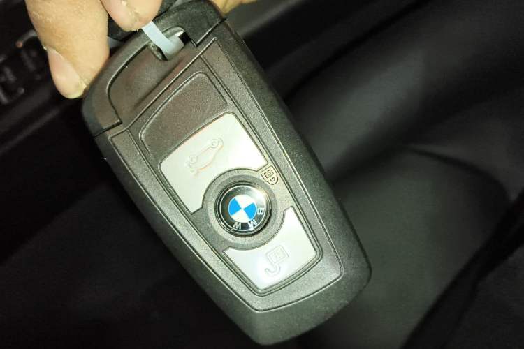 Used BMW 3 Series 2014 320i Sport Edition