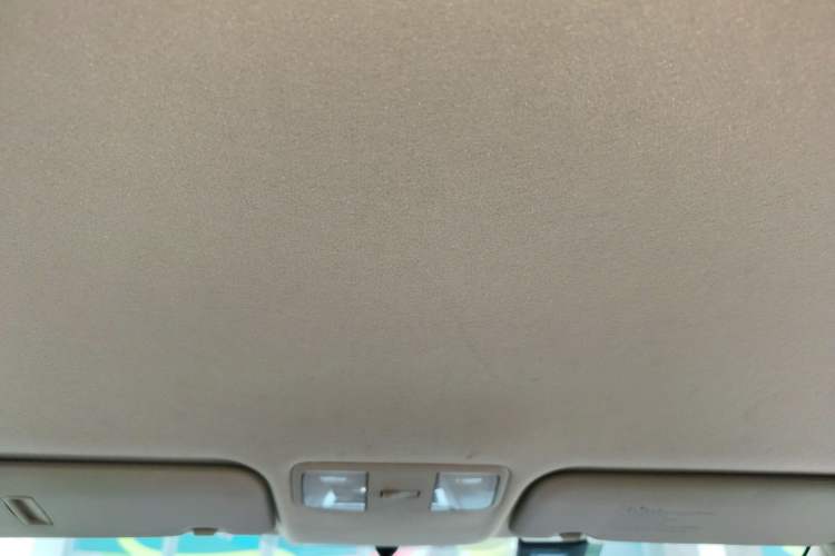 Used Hyundai Verna (older generation) 2014 1.4L Manual Smart GLS Trim
