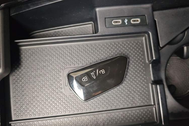 Used Volkswagen ID.4 X 2022 Smart Enjoyment Long-Range Edition
