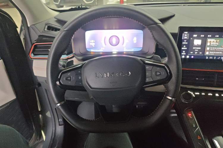 Used Lynk & Co 06 2020 1.5T YAO Halo
