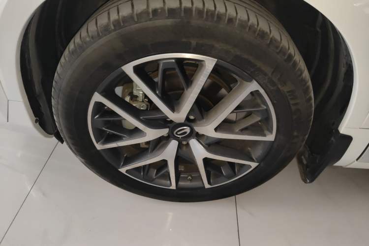 Used GAC Trumpchi GS8 2022 Dual-Engine Series 2.0TM Two-Wheel Drive Prestige Edition (7 Seats)
