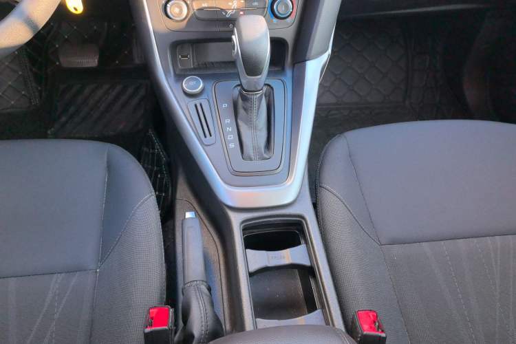 Used Ford Focus 2018 Hatchback Classic 1.6L Automatic Comfort Plus SmartDrive Edition