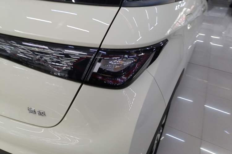 Used BYD Dolphin 2025 420km Free Edition
