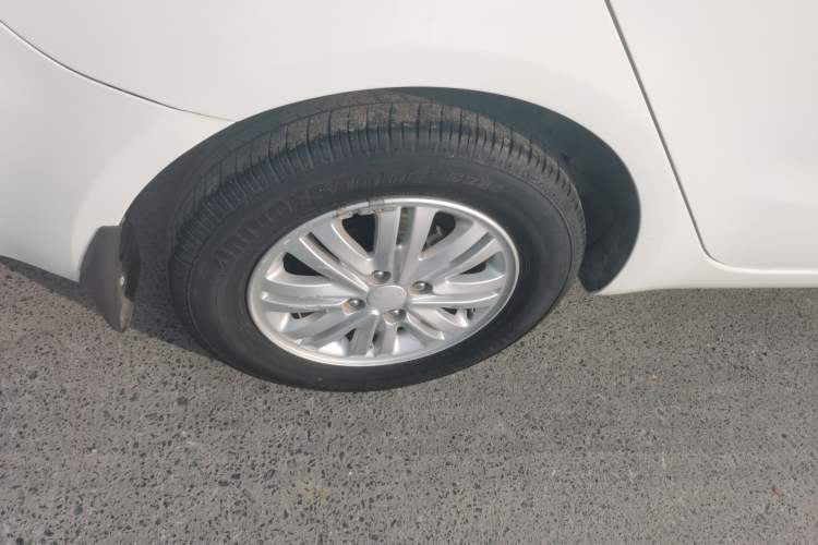 Used Kia K2 2012 Sedan 1.4L Automatic GLS Commemorative Edition