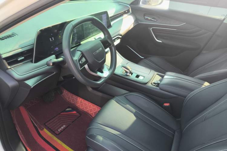 Used Venucia V 2021 260T Idol Edition