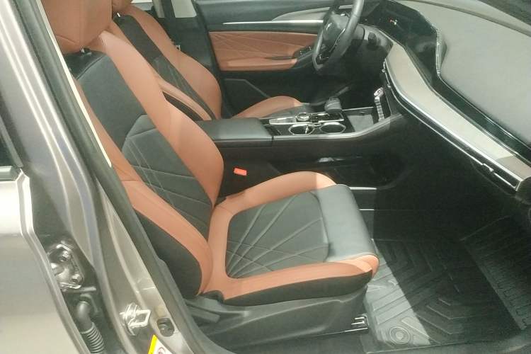 Used Changan Eado 2023 Changan Edition PLUS Blue Whale NE 1.4T GDI DCT Prestige Version