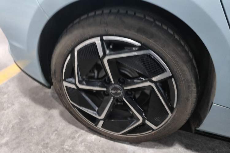 Used BYD Seal 2022 700 km Long-Range Rear-Wheel-Drive Version