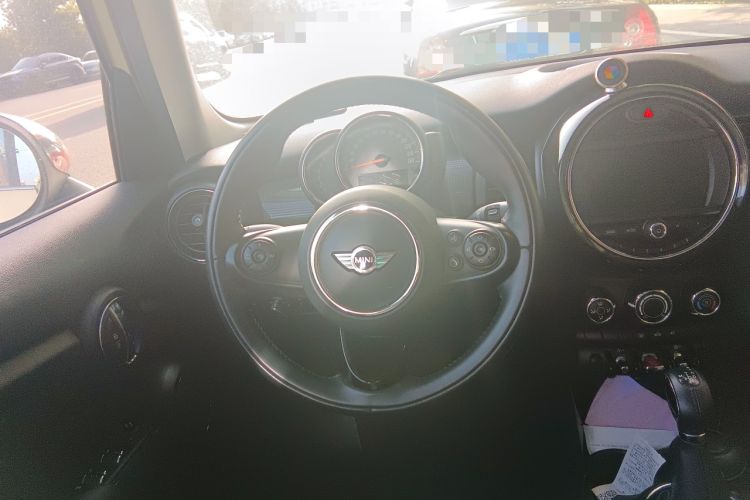 Used  MINI 2016 1.5T COOPER Five-Door Edition

