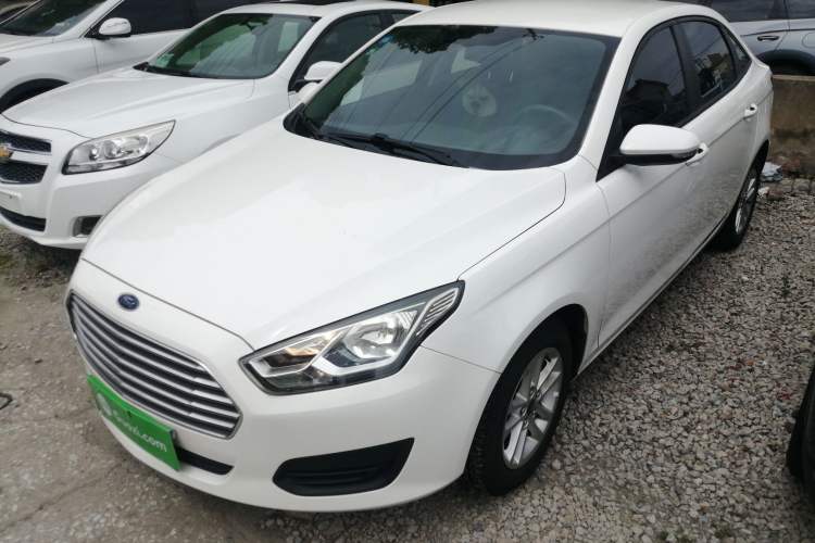 Used Ford Escort 2019 Revised 1.5L Automatic ZhiXiang Version China VI Standard