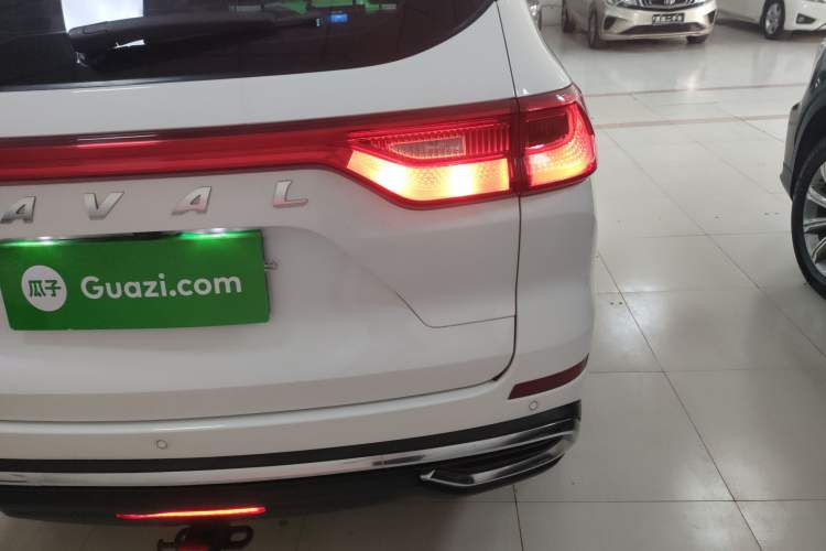 Used Haval M6 2021 PLUS 1.5T DCT Luxury Smart Connectivity Model
