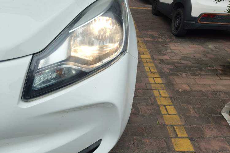 Used Oshan Benni E-Star 2021 National Edition Xin Yue Version Lithium Iron Phosphate (31.18 kWh)
