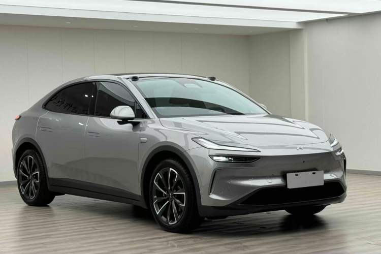 Used ONVO L60 2024 60 kWh Rear-Drive Version
