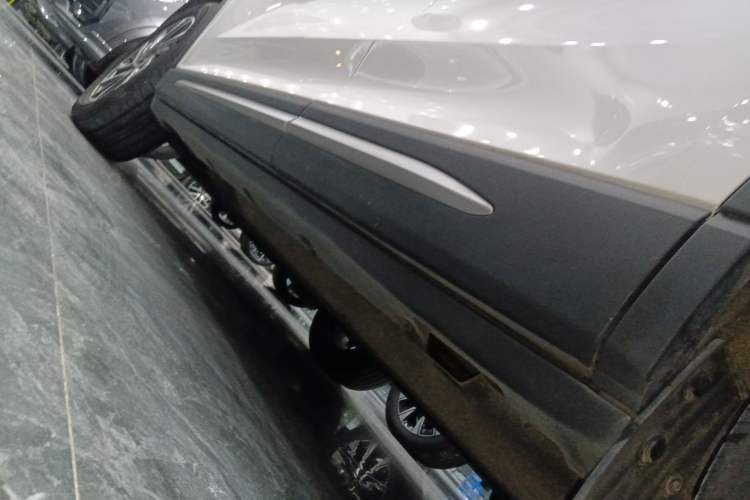 Used Lincoln Corsair 2020 2.0T Two-Wheel Drive Luxury Edition
