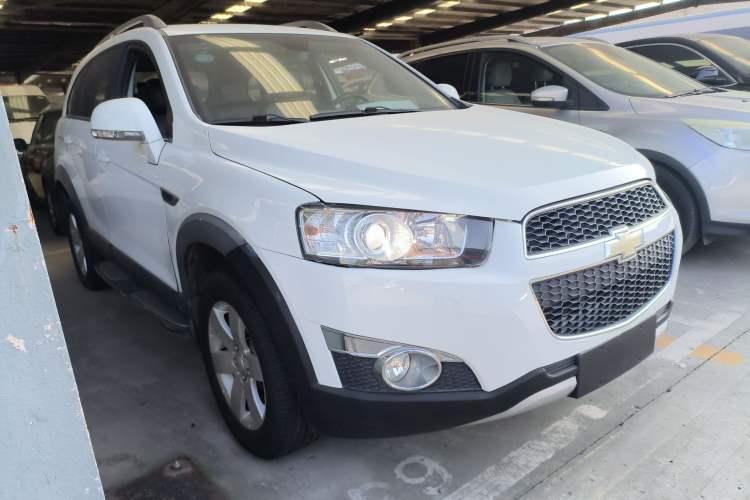 Used Chevrolet Captiva 2014 2.4L Two-Wheel Drive Urban Version 7 Seats

