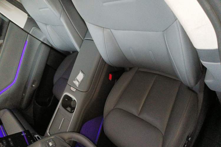 Used XPeng G6 2025 625 Long-Range Max Flagship Edition
