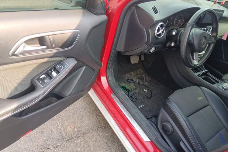 Used Mercedes-Benz A-Class 2016 A 200 Dynamic Edition
