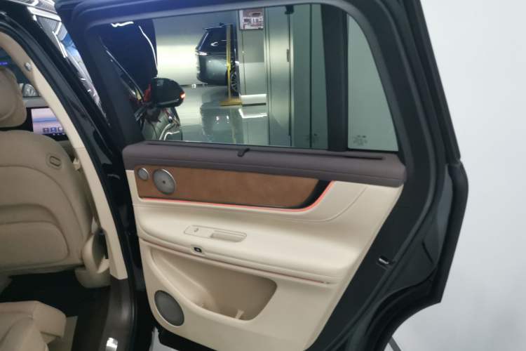 Used Hima AITO M9 2024 Range-Extended Ultra Version 42 kWh 6-Seater Model
