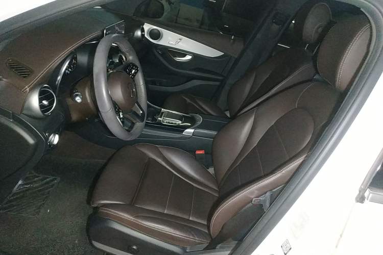 Used Mercedes-Benz GLC 2020 Facelifted GLC 260 L 4MATIC Dynamic Edition
