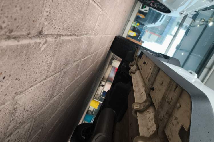 Used Jetour Traveler 2024 2.0T All-Wheel-Drive Silver Dragon Wings
