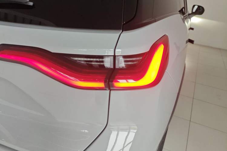 Used Nio ES8 2020 415 km Range 6-Seater Version
