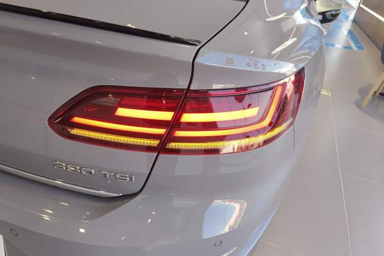 Used Volkswagen FAW-Volkswagen CC 2024 380TSI Striking Edition
