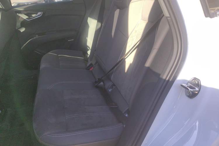 Used Audi Q4 e-tron 2022 50 e-tron quattro Visionary Edition