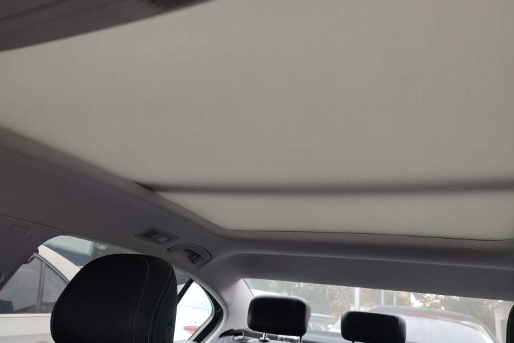 Used Volkswagen Magotan 2025 Zhongxiang Version 280TSI DSG Comfort Edition