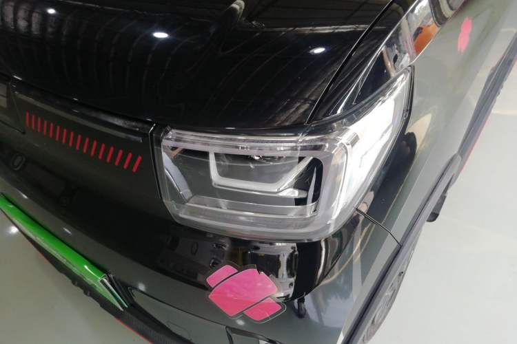 Used Wuling Hongguang MINIEV 2022 GAMEBOY 300km Enthusiast Model with Lithium Iron Phosphate
