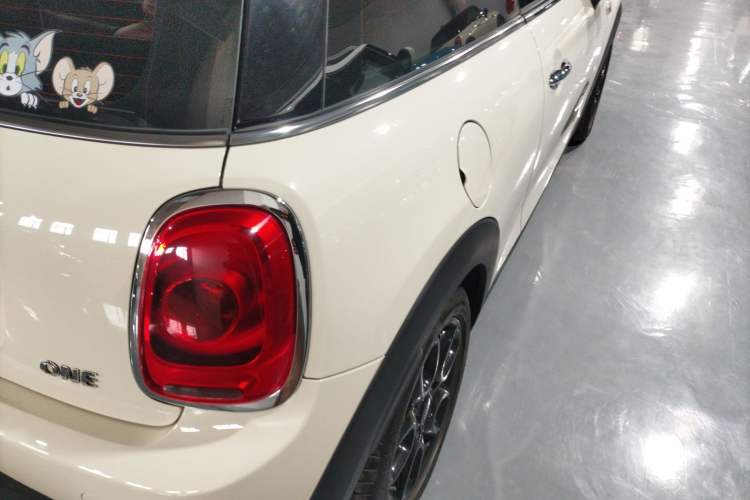 Used  MINI 2019 1.5T ONE