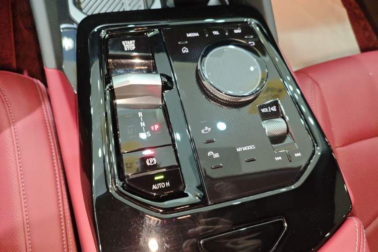 Used BMW 5 Series 2024 530Li Leading Model M Sport Package