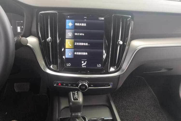 Used Volvo S60 2021 T4 Zhiyi Luxury Edition
