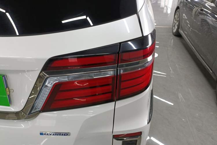 Used Honda Elysion 2019 2.0L Hybrid Luxury Edition