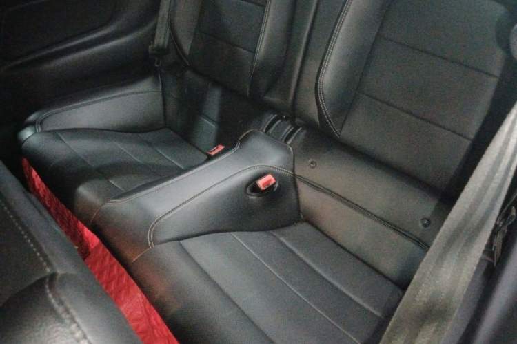 Used Ford Mustang 2019 2.3L EcoBoost
