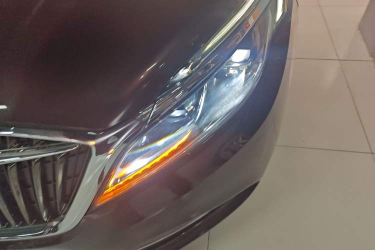 Used Buick GL8 2018 ES 28T Flagship Model China VI Standard