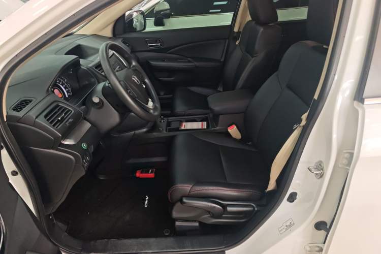 Used Honda CR-V 2016 2.0L two-wheel drive Urban Edition
