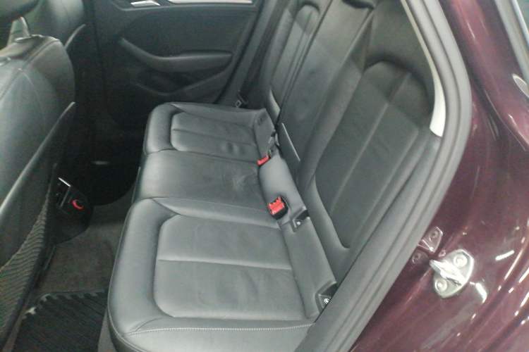 Used Audi A3 2015 Limousine 40 TFSI Automatic Comfort Model
