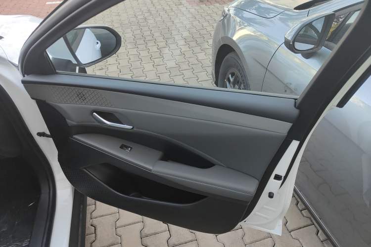 Used BYD Qin PLUS 2025 DM-i Smart Drive 55KM Leading Model
