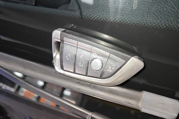 Used BMW 3 Series 2019 320i M Sport Package
