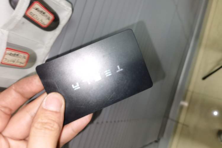 Used Tesla Model Y 2021 Long-Range All-Wheel-Drive Version