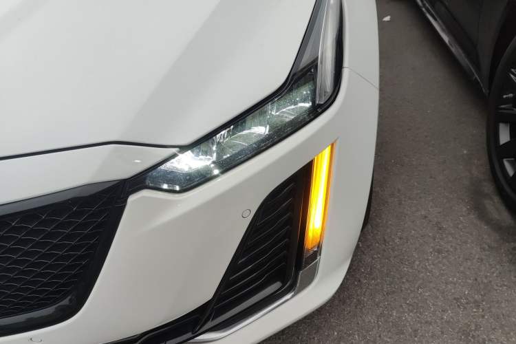 Used Cadillac CT5 2021 28T Luxury Version
