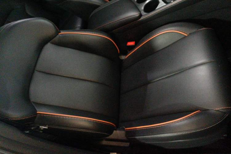 Used Oshan X7 PLUS 2022 1.5T Blue Whale Edition Automatic Luxury 7-Seater
