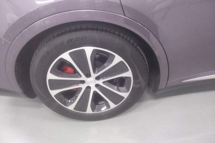 Used Hima Luxeed R7 2024 All-Electric 736 km Ultra
