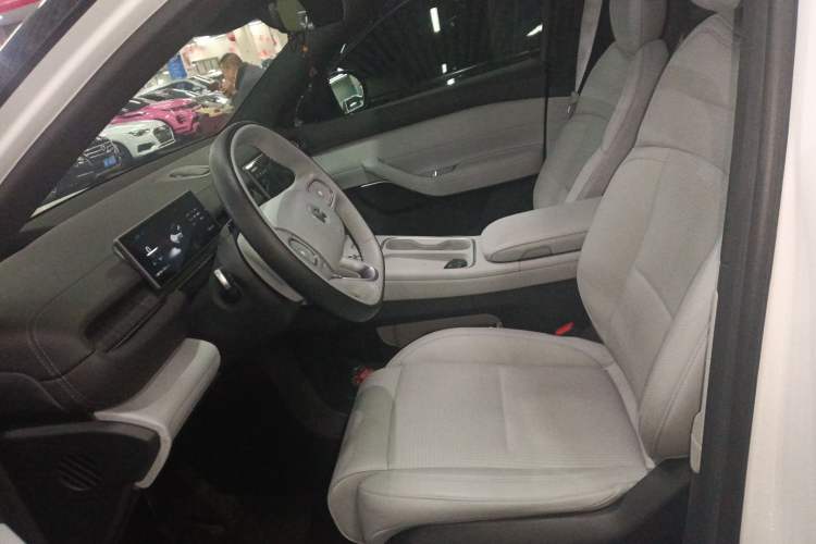 Used Nio ES6 2024 75 kWh