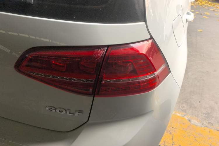 Used Volkswagen Golf 2016 1.6L Automatic Comfort Model
